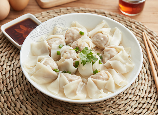 三寶白菜鮮肉餛飩